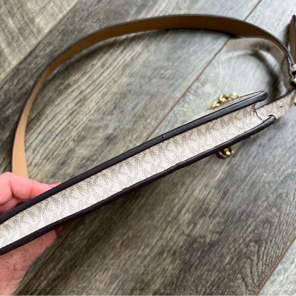 Michael Kors Mini Belt Bag Wristlet Purse Medium Cream Grey Tan Vegan Leather - Picture 9 of 12